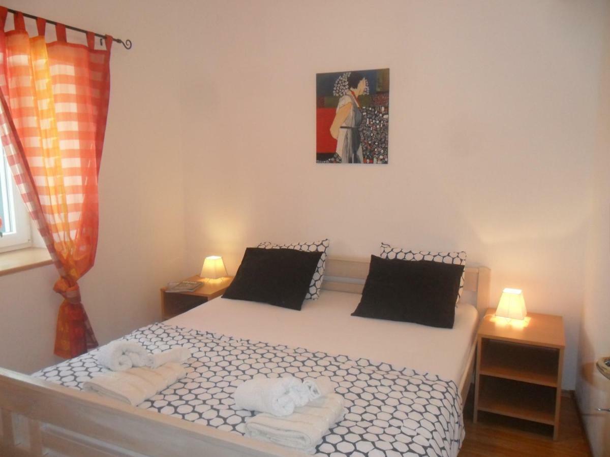 斯克拉丁 Apartman Hill酒店 外观 照片